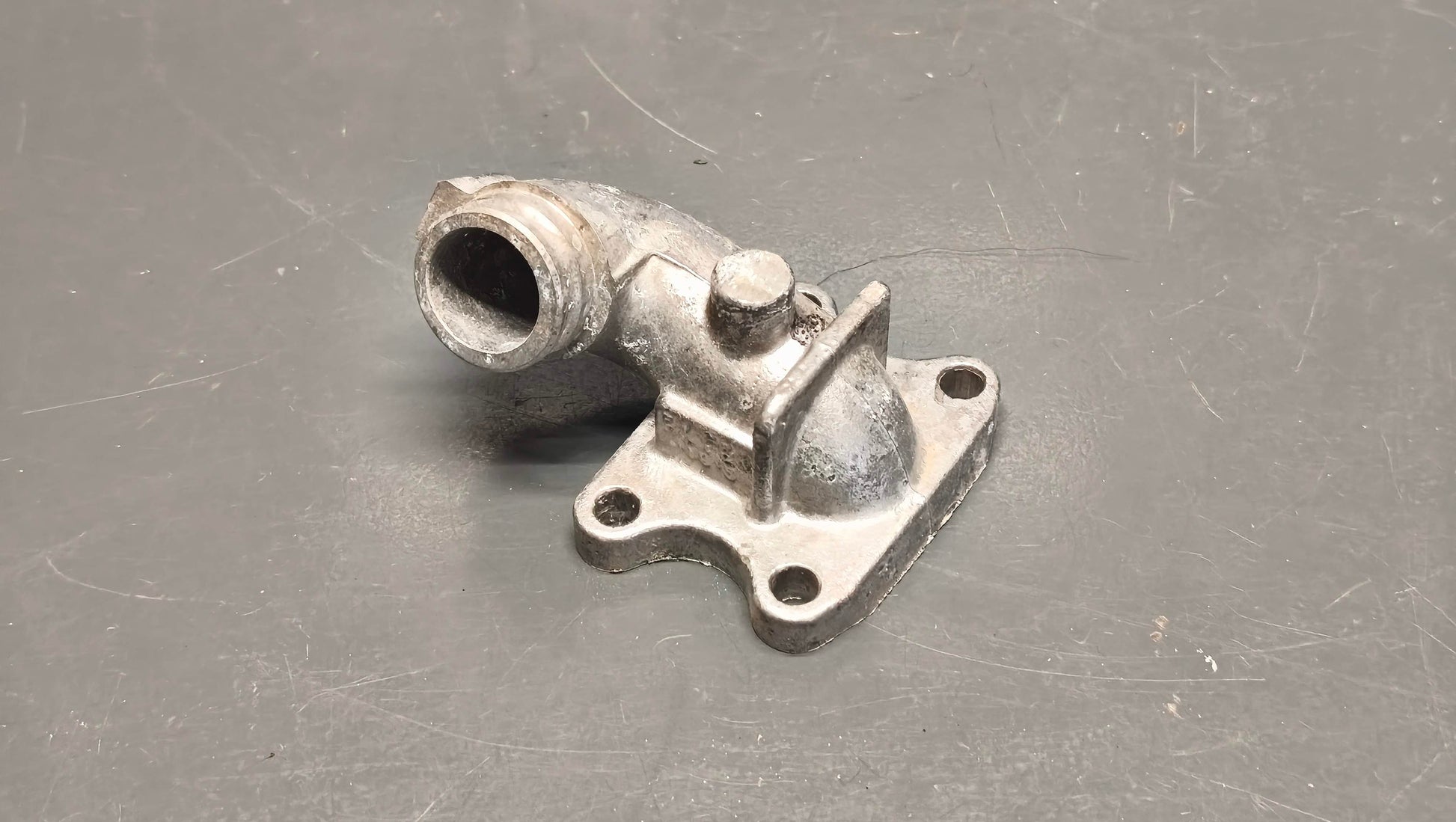 Peugeot genuine new Speedfight 2T 50 intake manifold pn 740049