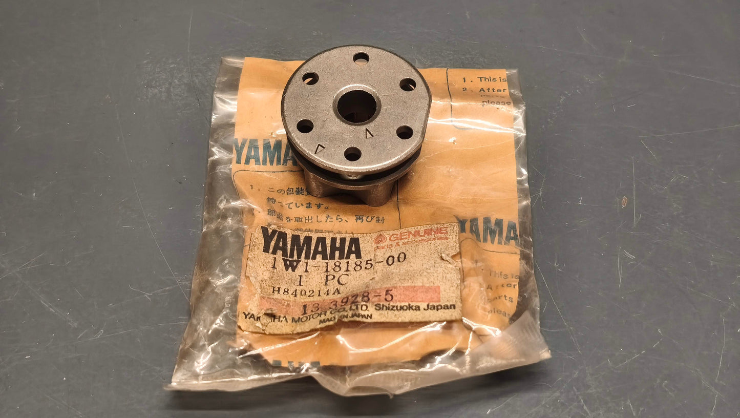 Yamaha genuine nos YZ DT MX shift cam segment pn 1w1-18185-00
