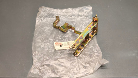Yamaha Passol II front Bracket - 25K-2832F-00 - Www.dm-motorcycles.com