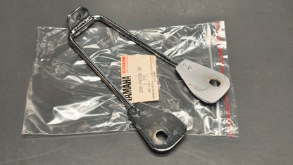 Yamaha V90 Mate Rear Reflector Stay 296-84558-30