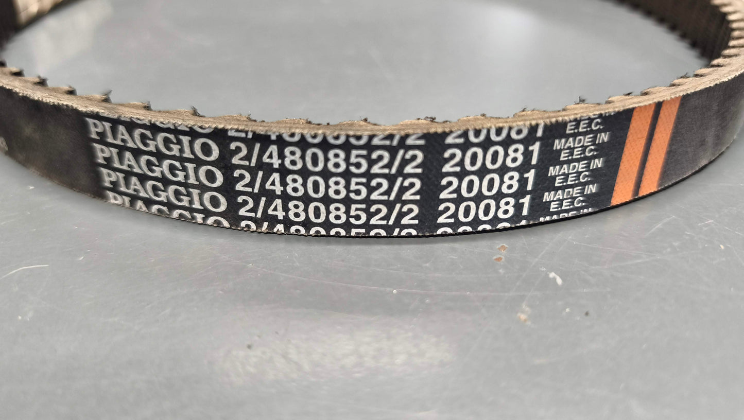 Genuine Piaggio CVT V-Belt for 50cc Scooters 480852