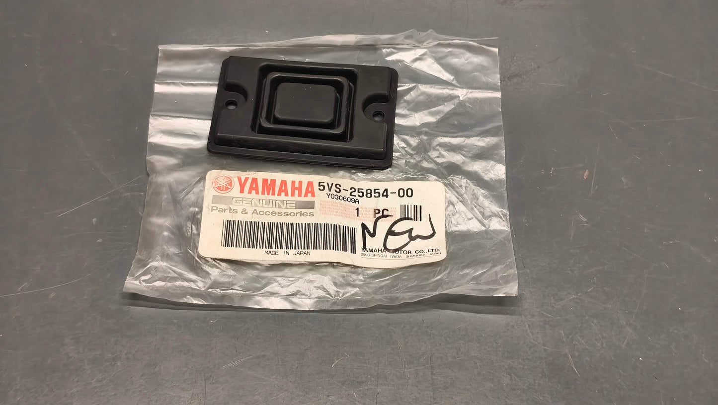 Yamaha FJR1300 / FZ1 / MT-07 Reservoir Diaphragm 5VS-25854-00