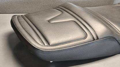 Yamaha Used XJR1200 / XJR1300 Double Seat 4KG-24730-00