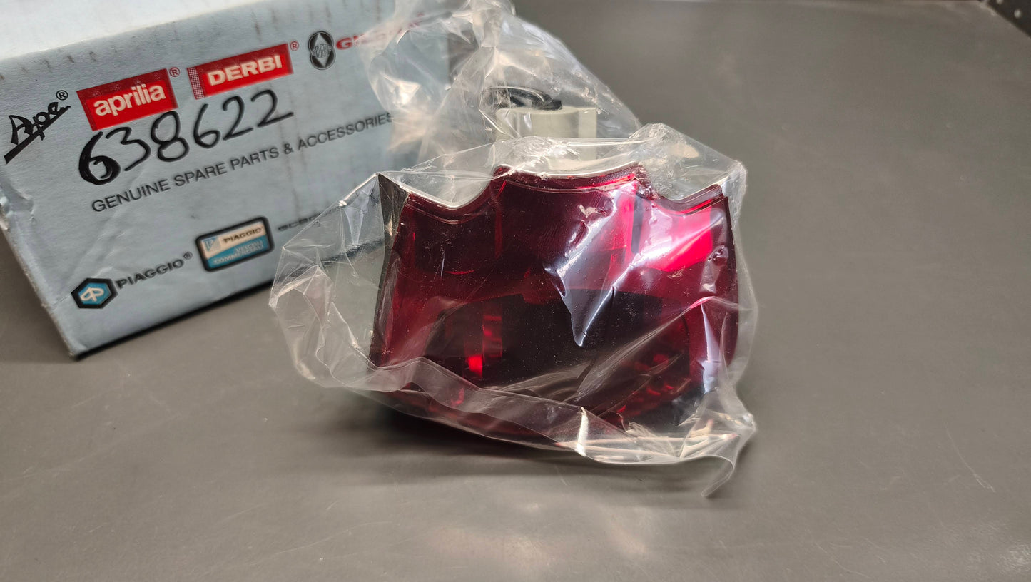 Piaggio Fly 50–150 / Zip Rear Light Assembly 638622