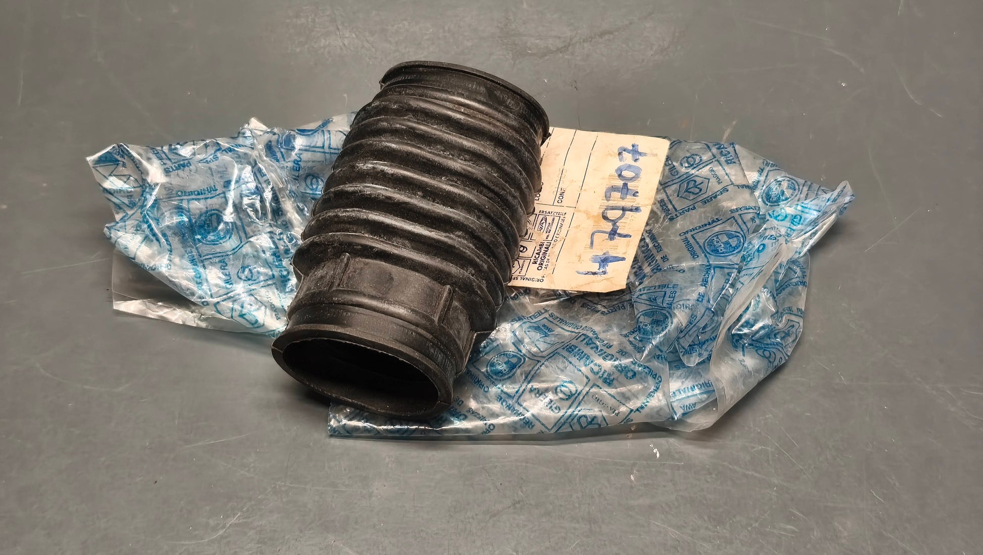 Genuine Piaggio Gilera Runner Belt Cooling Intake Hose 479707