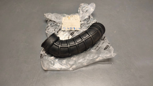 Genuine Vespa / Piaggio Air Filter Intake Bellows 828700