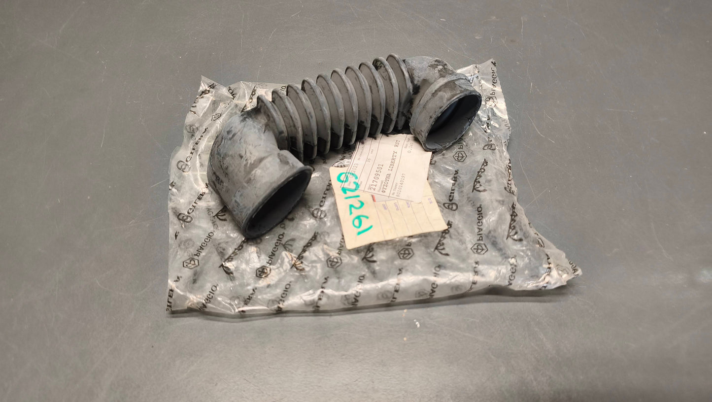 Genuine Piaggio Beverly / Carnaby Air Intake Hose 621261