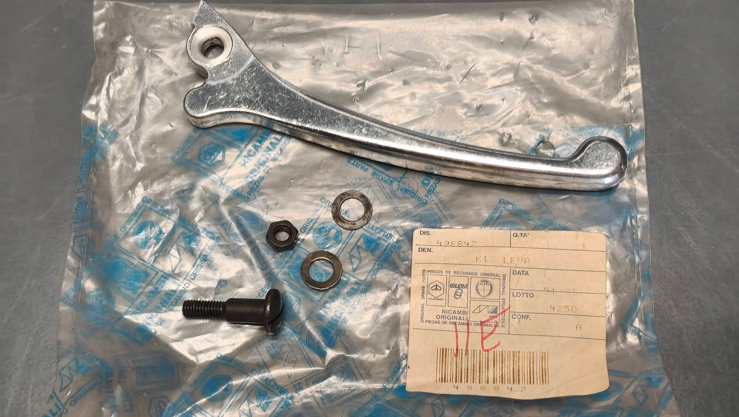 Genuine Piaggio Skipper / Quartz Front Right Hand Brake Lever 498847