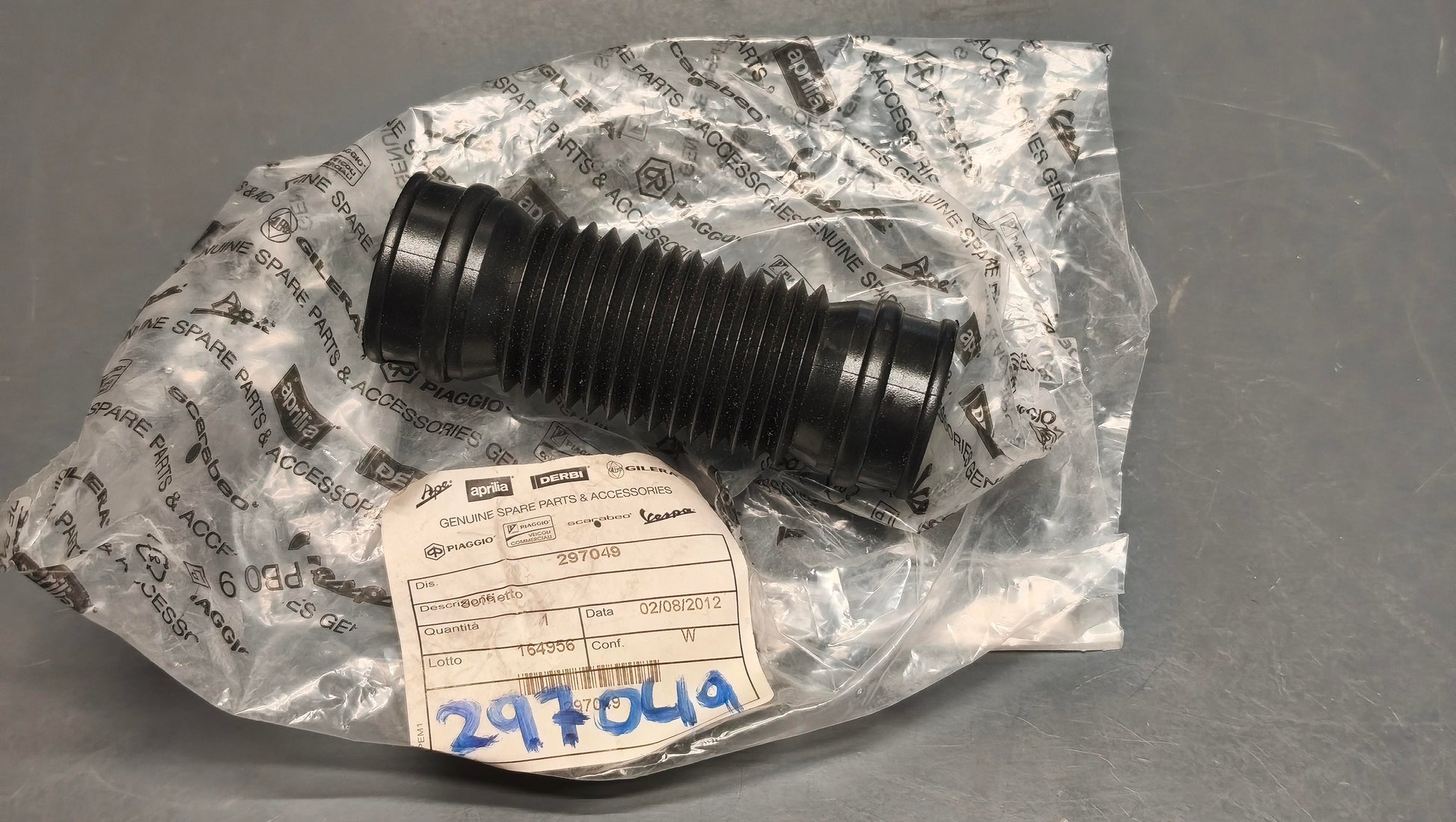 Genuine Piaggio NRG / Gilera Runner Variator Cooling Bellows 297049