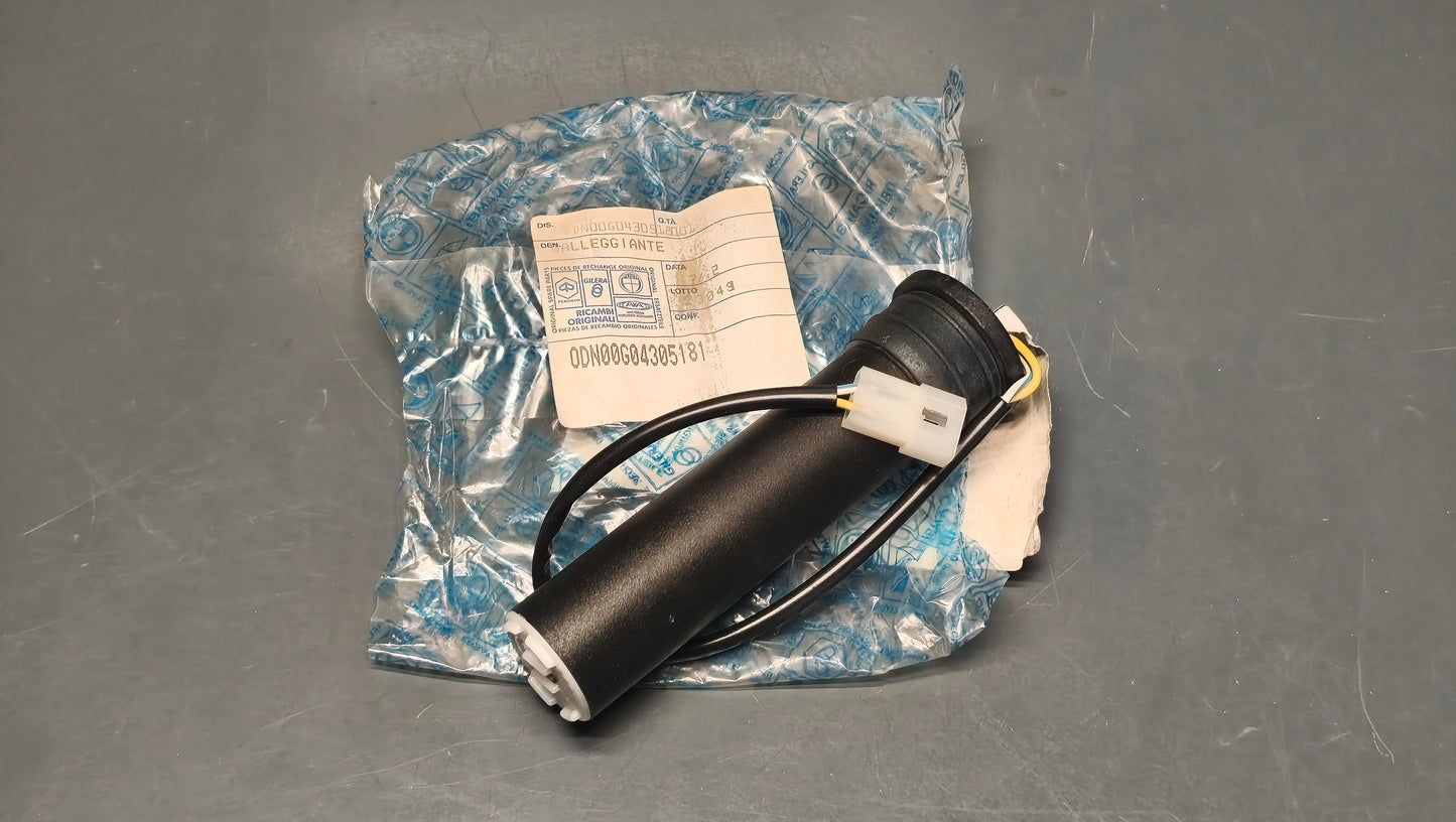 Genuine Piaggio Fuel Level Float Sender Unit 0DN00G04305181