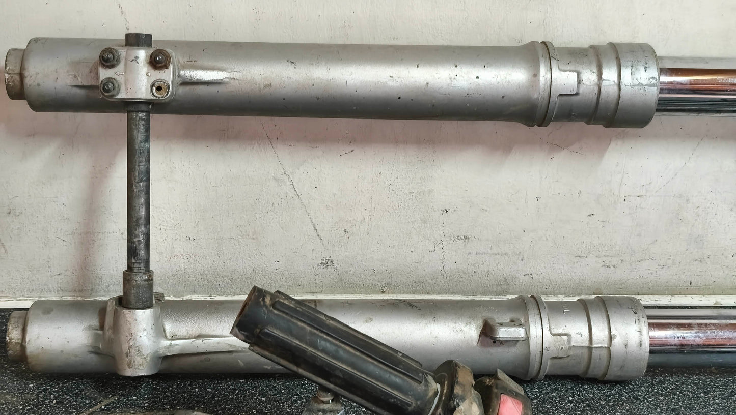 Genuine Used Yamaha TT-R 250 Complete Front Suspension & Handlebar Controls
