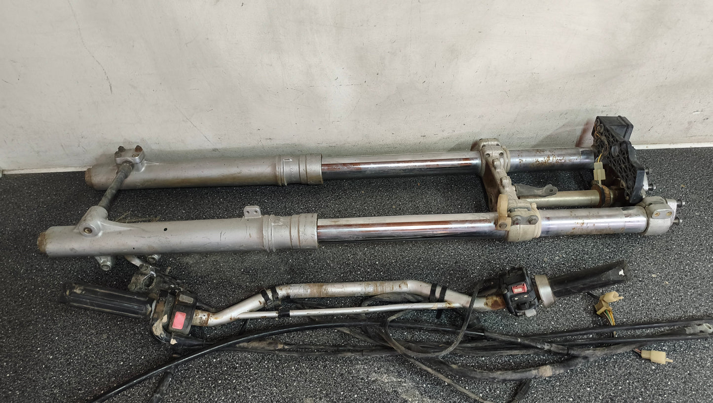 Genuine Used Yamaha TT-R 250 Complete Front Suspension & Handlebar Controls