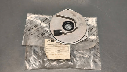 Genuine Vespa / Piaggio 50cc 4T Timing Chain & Oil Pump Cover 4783245