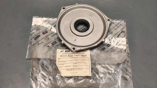 Genuine Vespa / Piaggio 50cc 4T Timing Chain & Oil Pump Cover 4783245