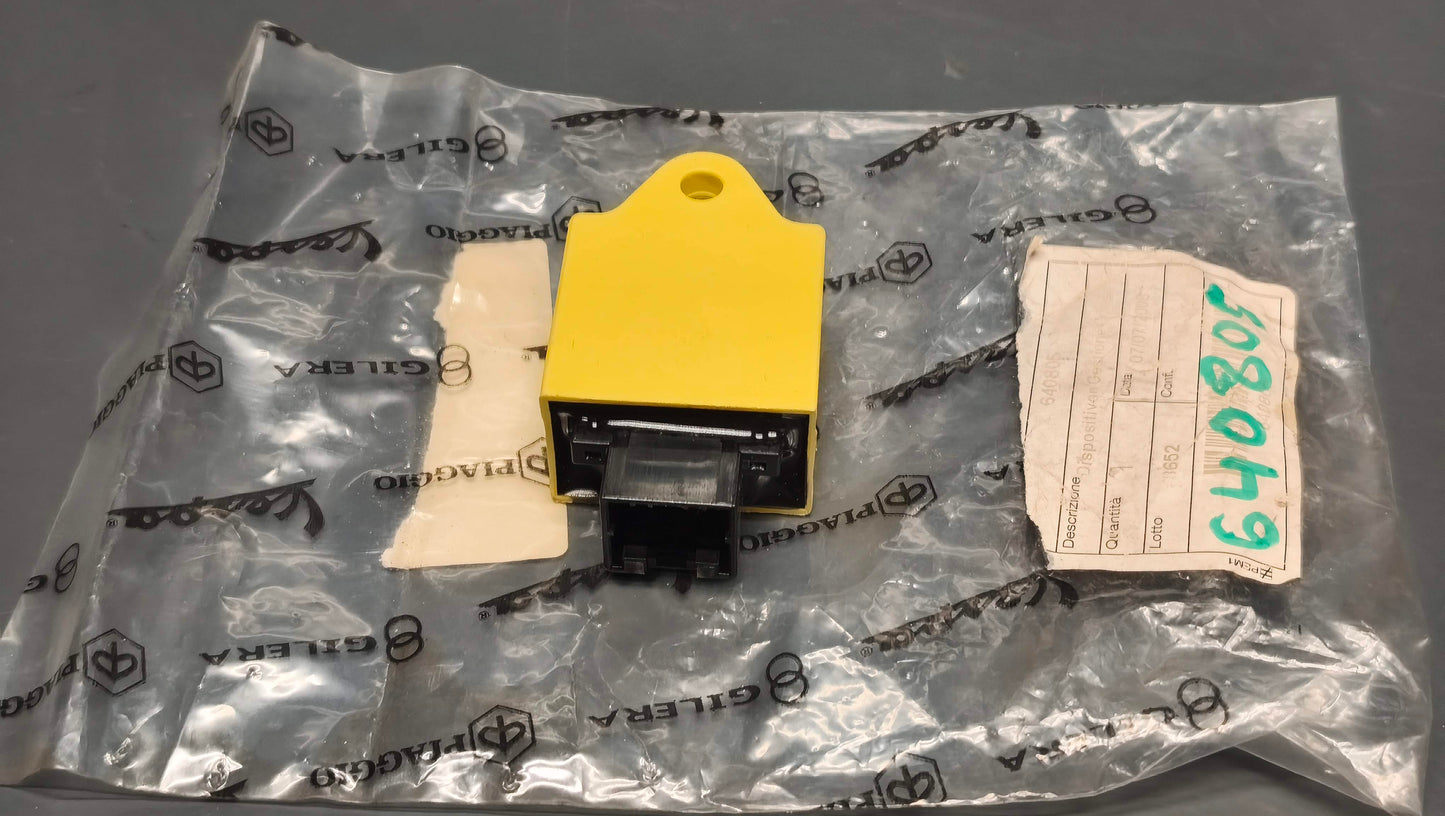 Genuine Gilera GP 800 / Aprilia SRV 850 Relay Control Device 640805