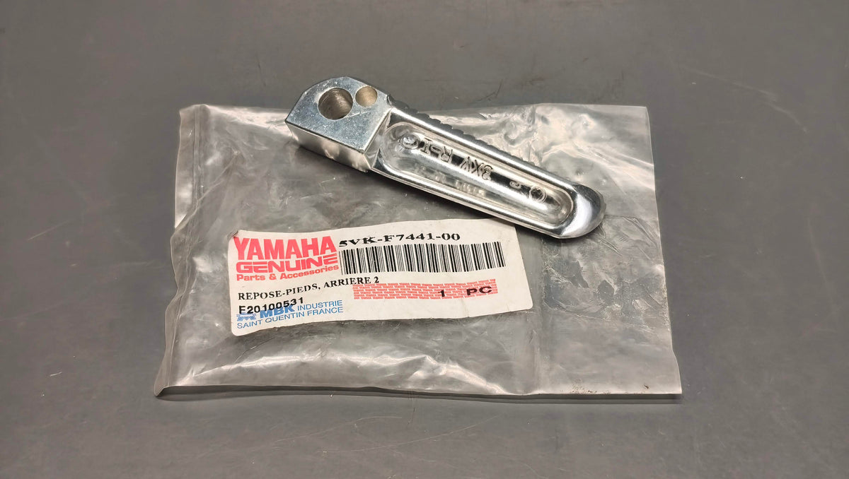 Yamaha Genuine XT600 / XT660 Rear Right Passenger Footrest 5VK-F7441-00