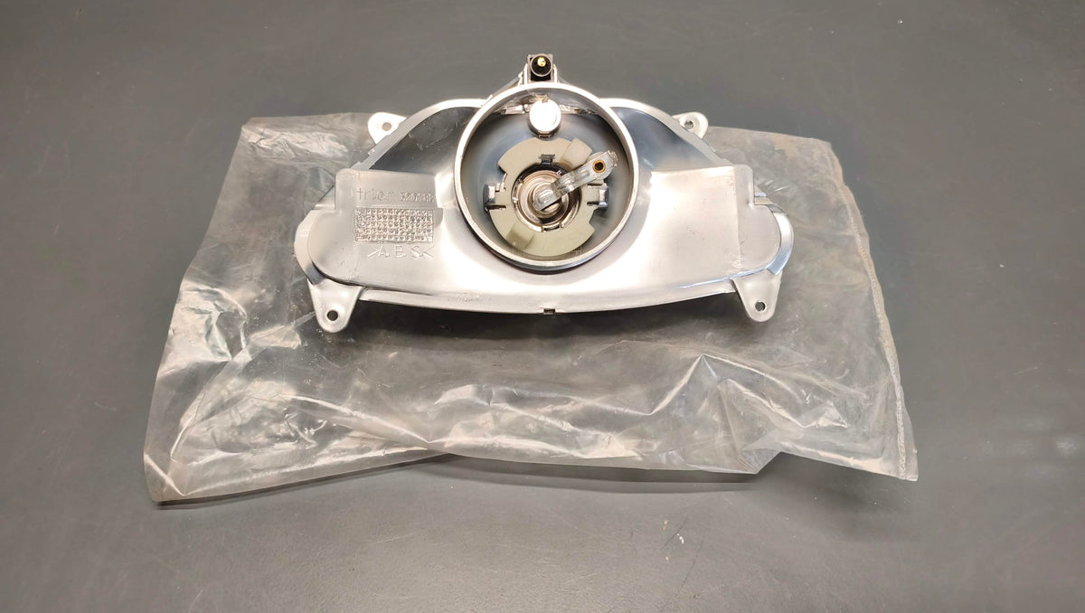 Peugeot Genuine Buxy / Zenith 50 Headlight Assembly 742108
