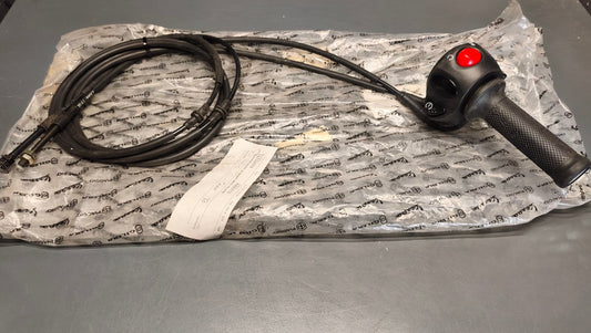 Gilera Genuine Nexus 125 - 500 Right Handlebar Switch & Throttle Cables 648073