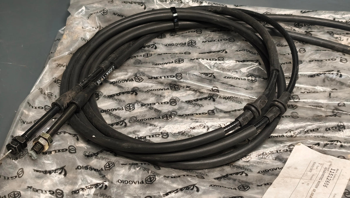 Gilera Genuine Nexus 125 - 500 Right Handlebar Switch & Throttle Cables 648073
