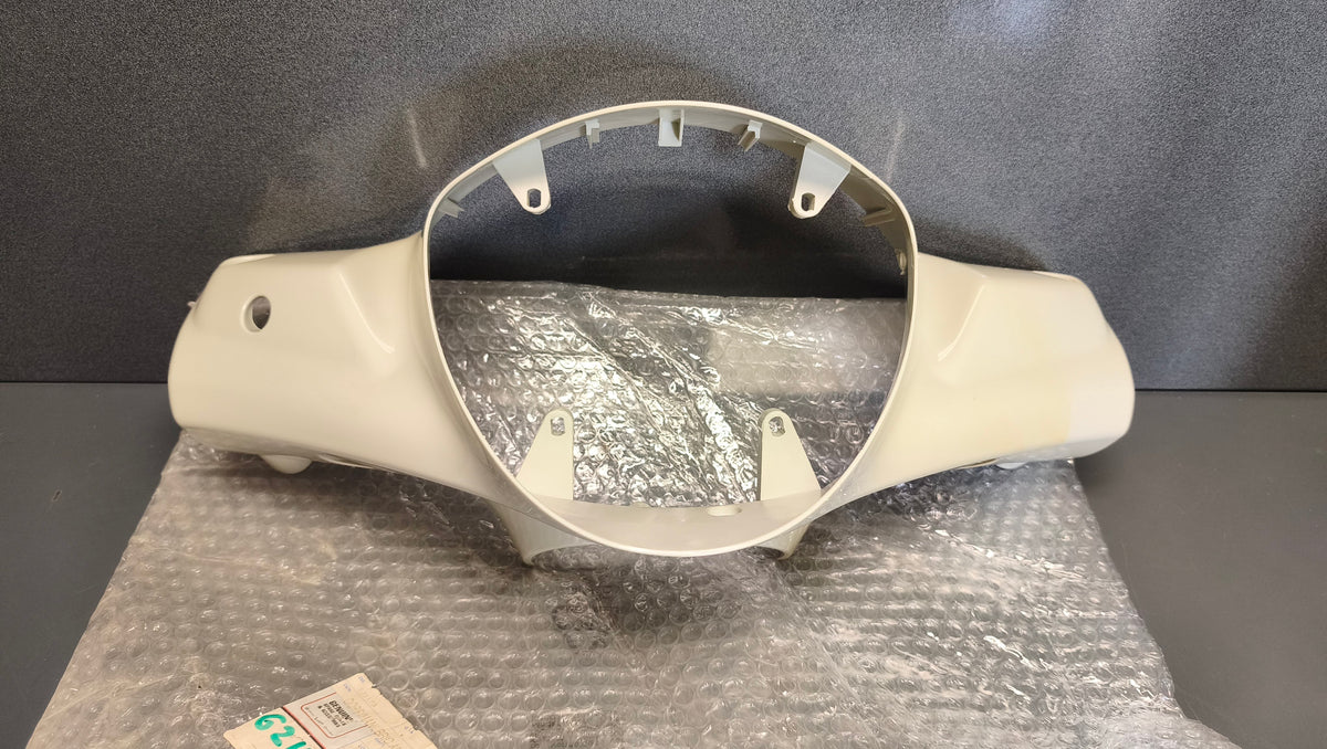 Piaggio Genuine Liberty 50 125 Front Handlebar Cover 621173