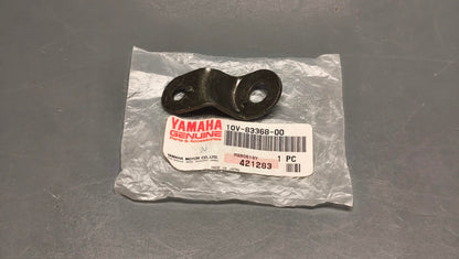 Yamaha Genuine XT350 / DT125 Front Turn Signal Bracket Stay 10V-83368-00