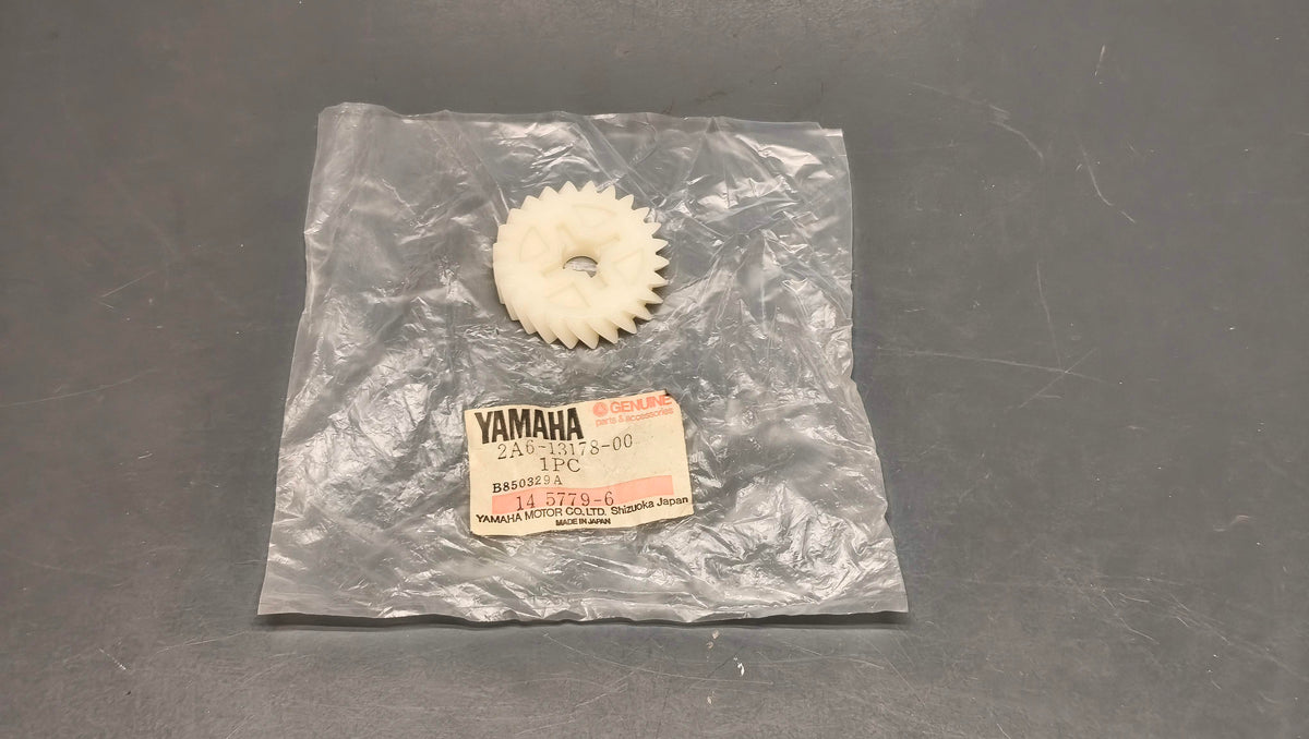 Yamaha Genuine DT175 Oil Pump Drive Gear 2A6-13178-00