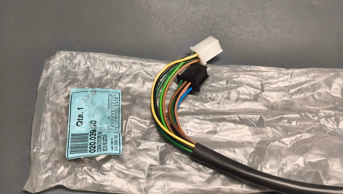 Malaguti Crosser CR1 Left Hand Switch Control Assembly 020.039.00