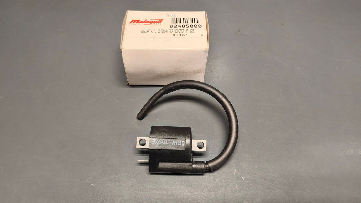 Malaguti Genuine Madison 125 150 High Voltage Ignition Coil 024.050.00