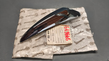 Piaggio Genuine Vespa GTS & Vespa S Chrome Front Fender Crest 599677