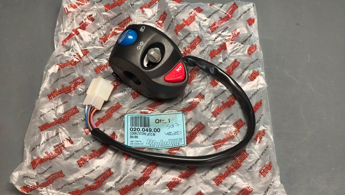 Malaguti Genuine Madison Left Handlebar Light Switch 020.049.00