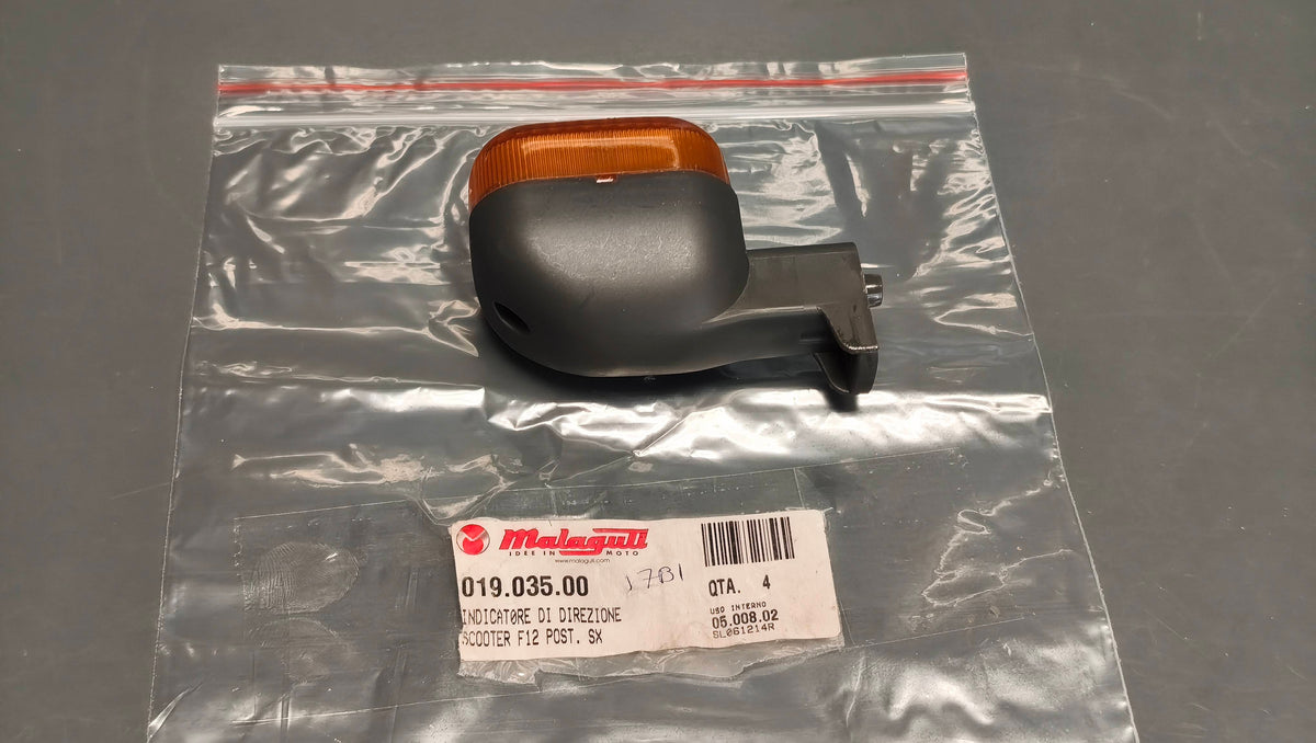 Malaguti Genuine Phantom F12 Rear Left Indicator Housing 019.035.00