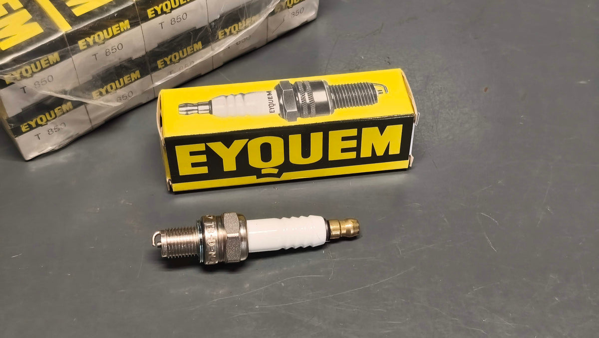 Pack of 10 Genuine Eyquem T 850 Spark Plugs NGK C7HSA Equivalent