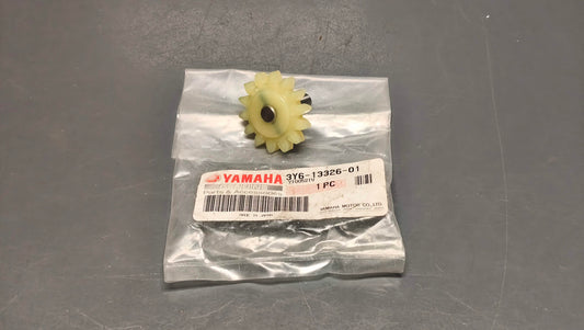 Yamaha Genuine XT350 / Virago 250 Oil Pump Driven Gear 3Y6-13326-01