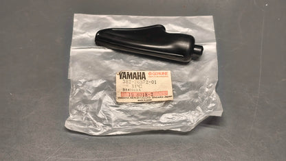 Yamaha Genuine DT250 Handlebar Lever Cover 382-26372-01