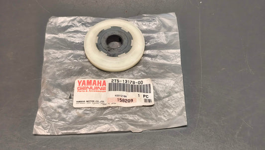 Yamaha Genuine DT125 Autolube Oil Pump Pulley  2T5-13178-00