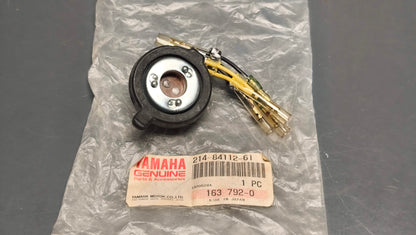 Yamaha Genuine DT1 Headlight Socket 214-84112-61