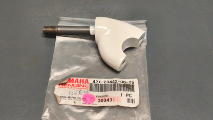 Yamaha Genuine Virago / FZX / TDM Handlebar Holder Lower (White) 42X-23442-00-Y5