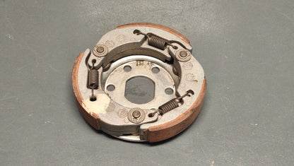 Piaggio Genuine 50cc Centrifugal Clutch Assembly 431501