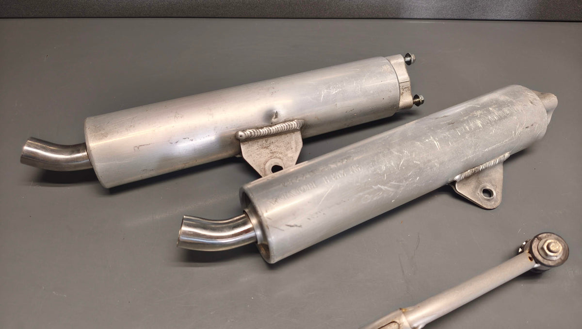 Honda genuine used nsr250 mc21 exhaust silencer cans mufflers set