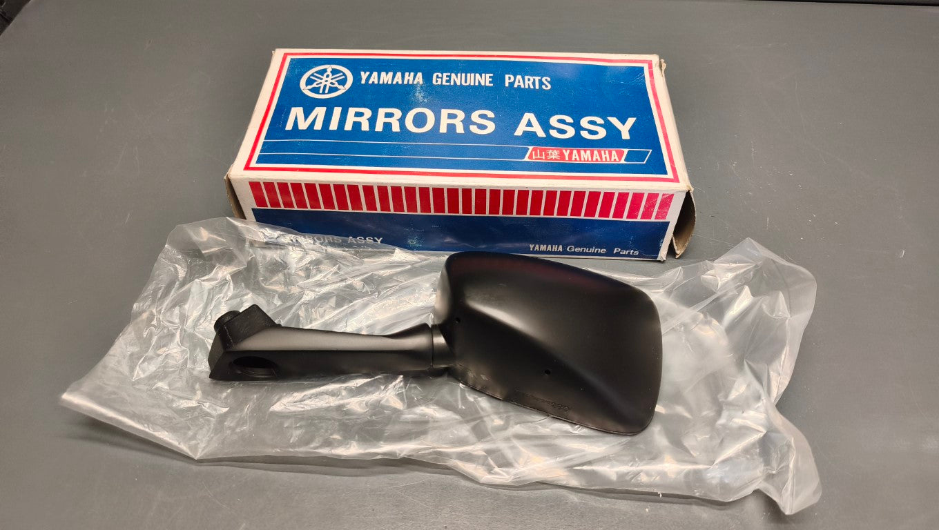 Yamaha genuine new CT50S 1990 left mirror pn 3nt-f6280-00 - Www.dm-motorcycles.com