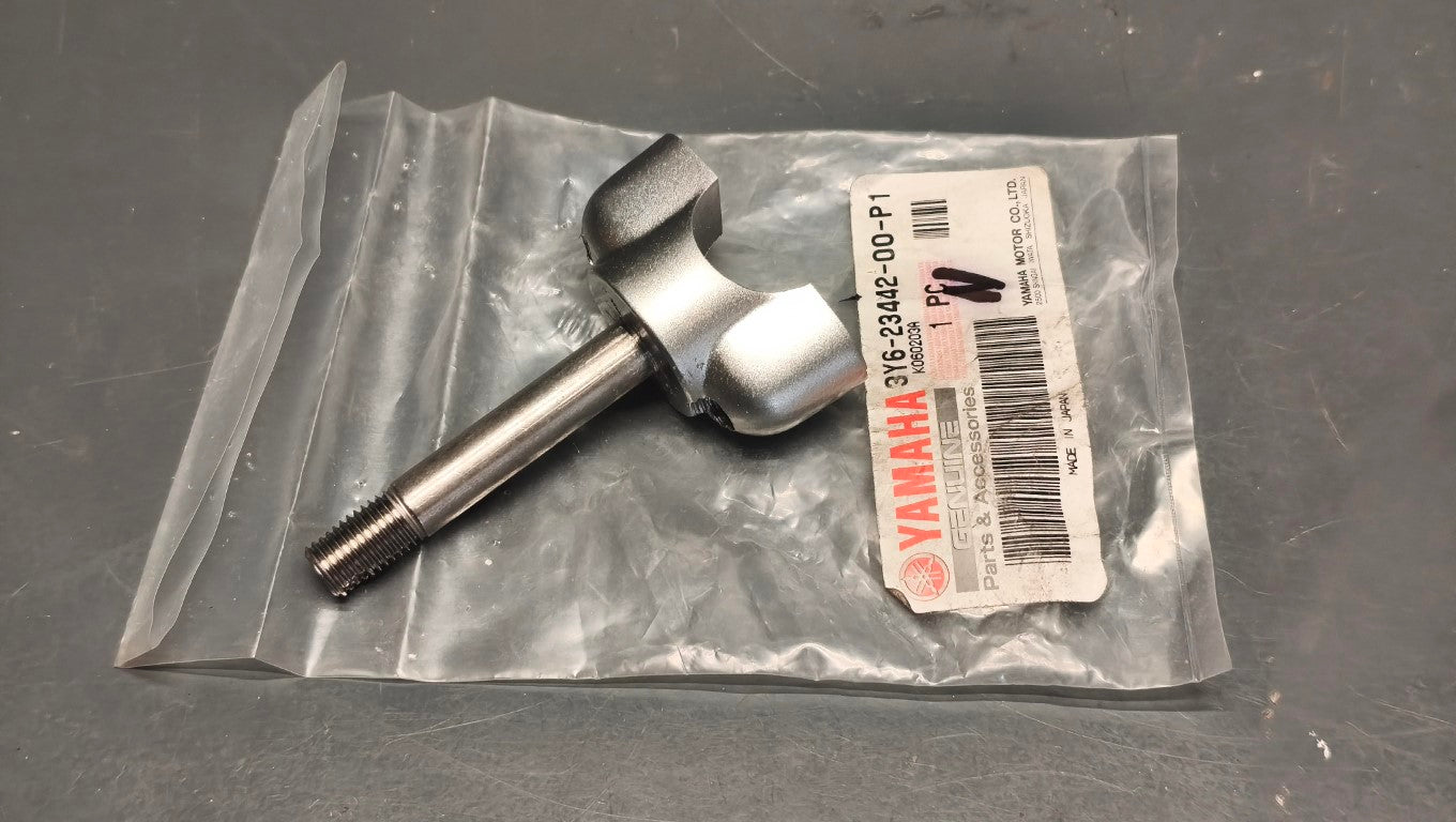 Yamaha genuine new XT660X lower steering bracket holder pn 3y6-23442-00-p1 - Www.dm-motorcycles.com