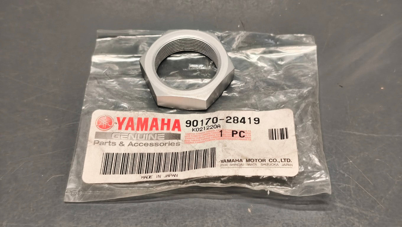 Yamaha genuine new YZF-R1 98 – 26 YZF-R6 01 - 20 YZF-R7 99 pn 90170-28419 - Www.dm-motorcycles.com