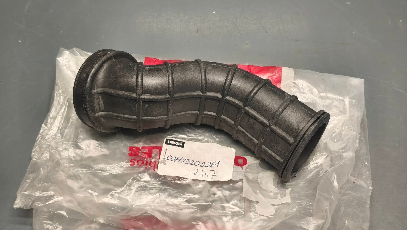 Derbi Senda 50 Air Box Intake Pipe - 00H03202261