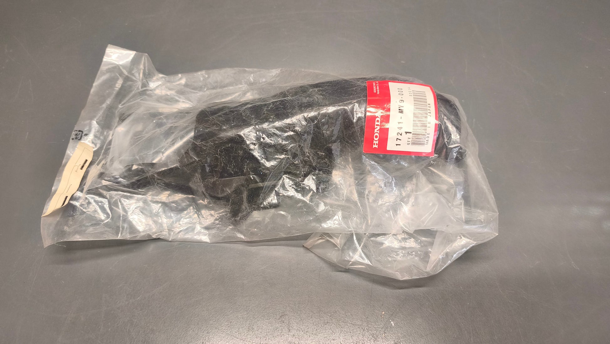Honda CB400 Super Four Right Air Cleaner Side Cover 17241-MY9-000