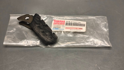 Yamaha XT660R / XT660X Front Left Footrest - 5VK-F7411-10
