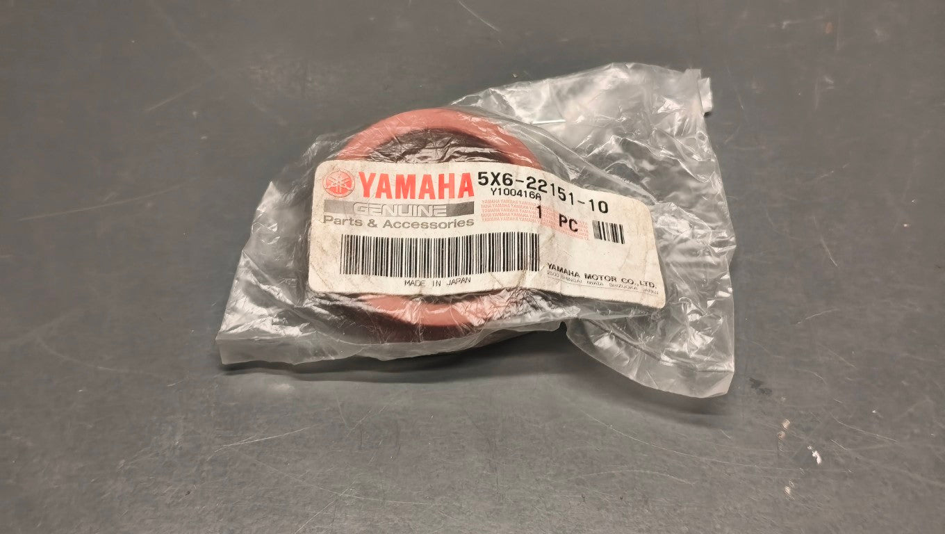 Yamaha XT600 / TT600 Rear Suspension Guard Seal - 5X6-22151-10