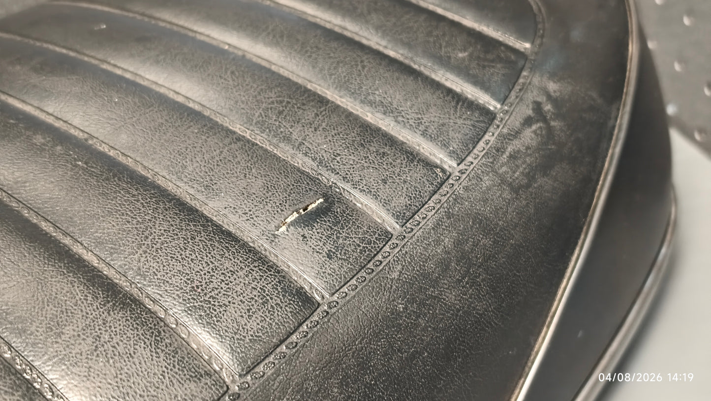 Yamaha genuine 1973 double seat