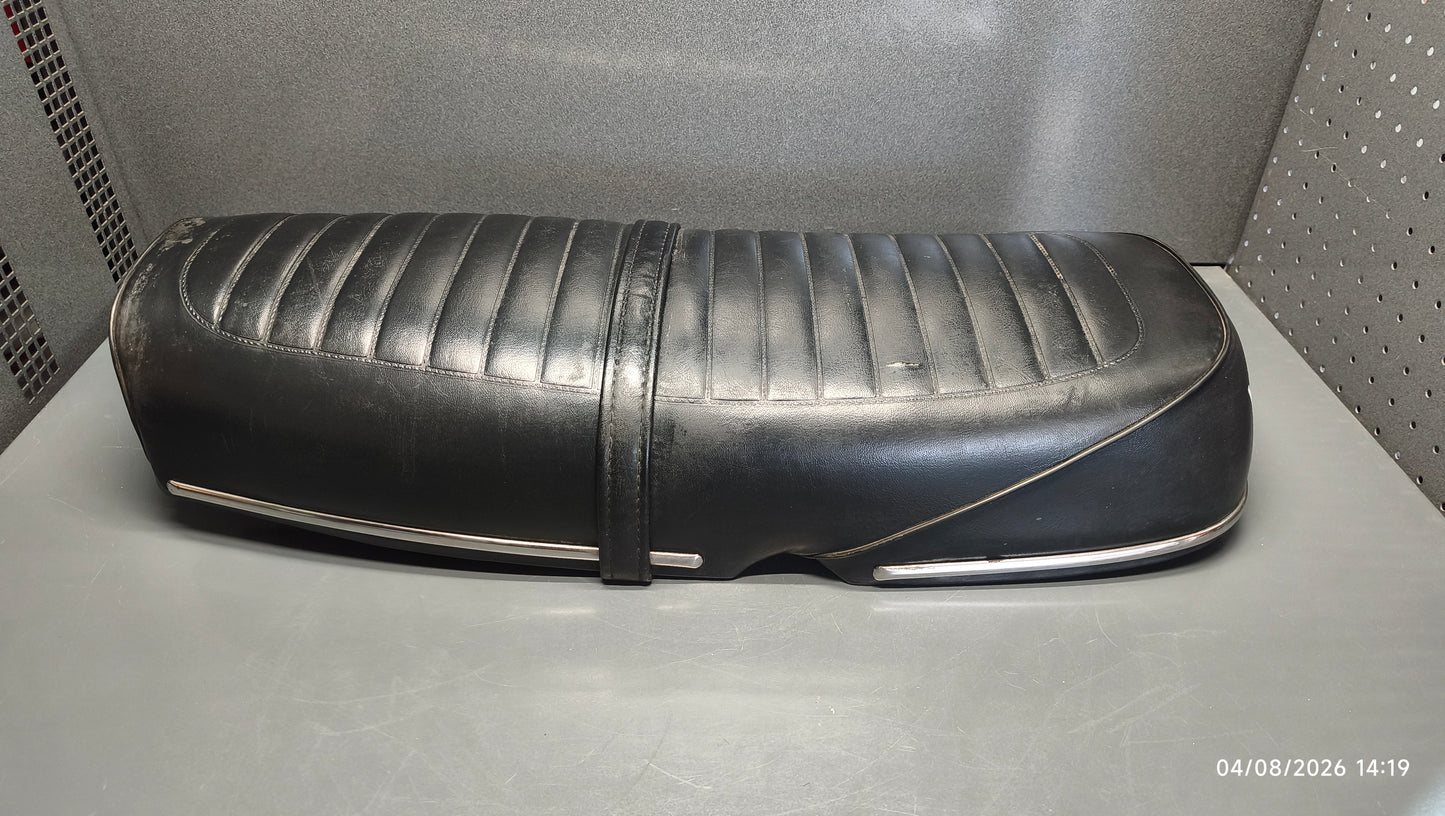 Yamaha genuine 1973 double seat