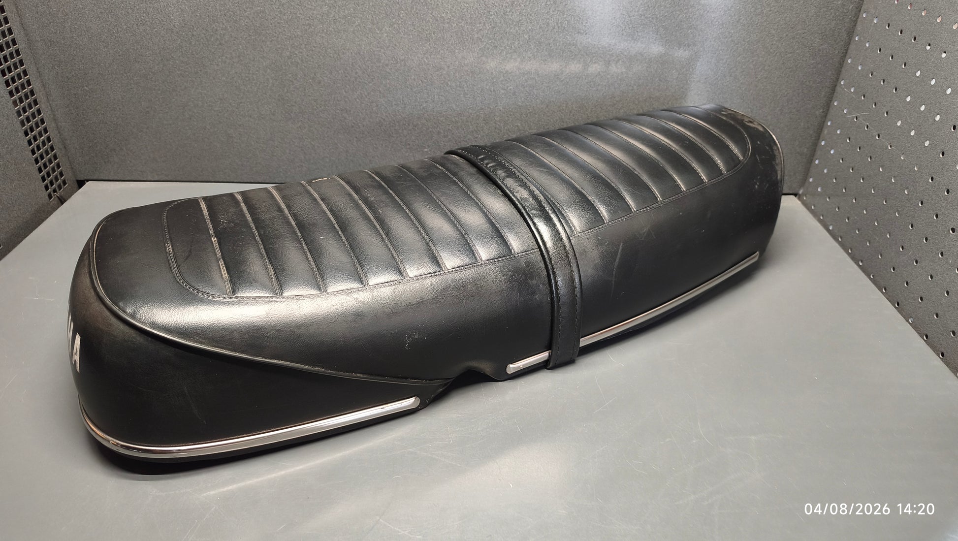 Yamaha genuine 1973 double seat